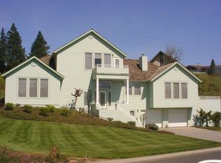 3540 Broken Tee, Hood River, OR 97031