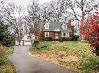 7400 Smyrna Rd, Louisville, KY 40228