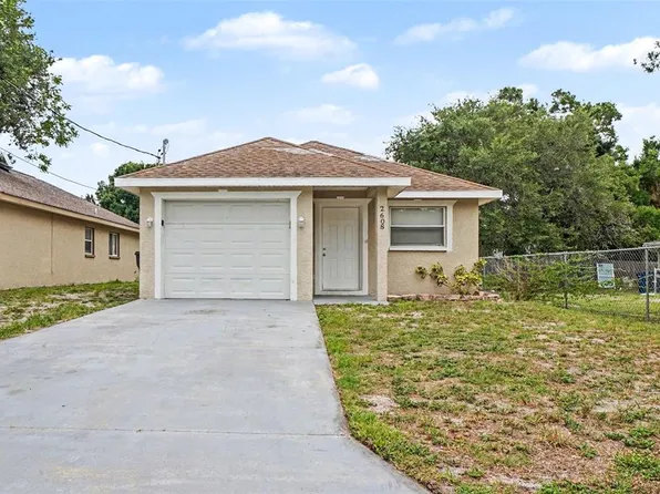 2608 5th Ave E, Palmetto, FL 34221