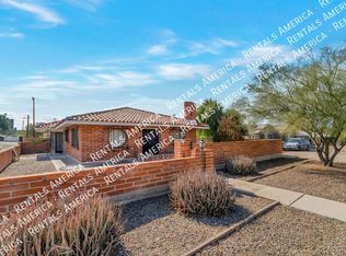 1590 E Hampton St, Tucson, AZ 85719