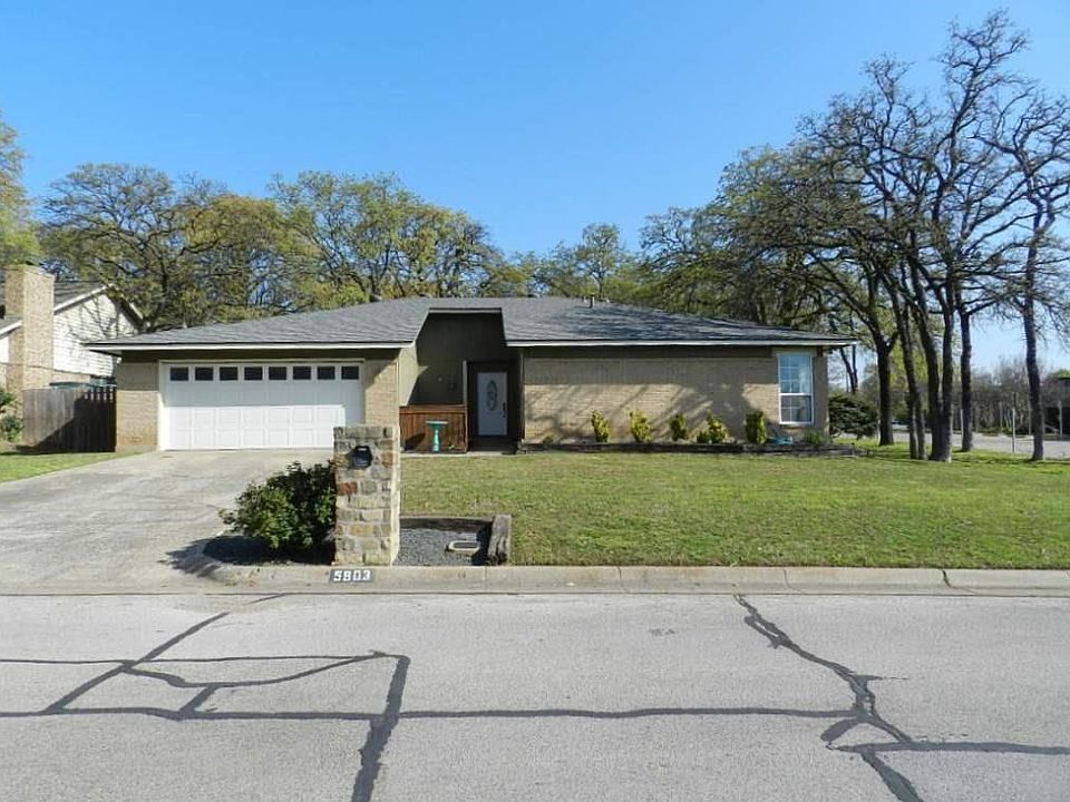 1st image of 5903 Shamrock Dr