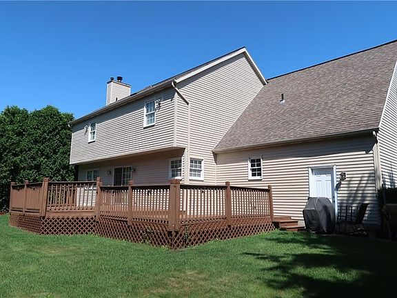 2nd image of 693 Deercrest Dr