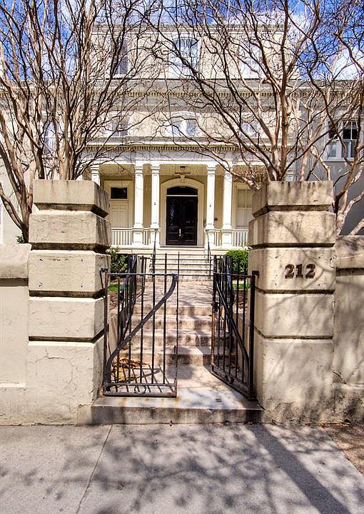 1st image of 212 W Franklin St #U207