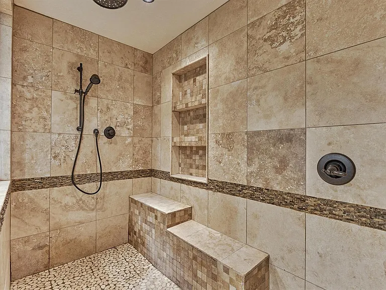 30 Cottage Grove Pl — Photo 30