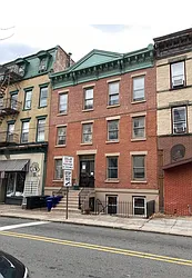 215 Montgomery Street, #2