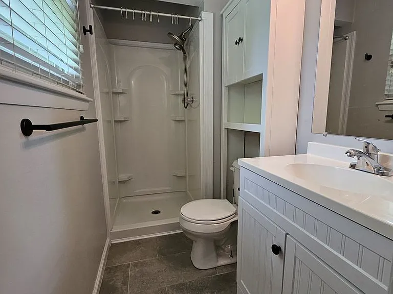 3413 Newport Dr — Photo 18