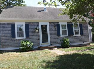 15 Canterbury Ln, East Falmouth, MA 02536