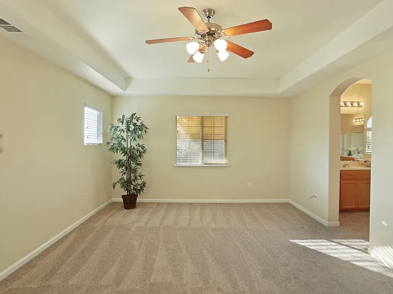 1366 Garibaldi Pl — Photo 6