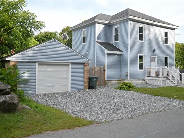 20 Whitford St, Coventry, RI 02816
