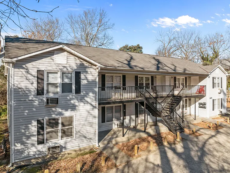 1605 N Roxboro St — Photo 23