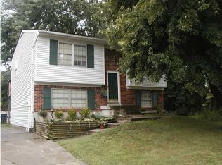 9315 Pirouette Ave, Fairdale, KY