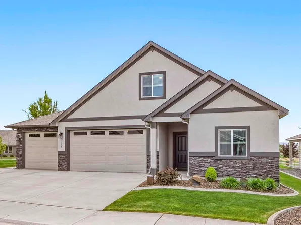 2713 Torrey Pines Way, Richland, WA 99354