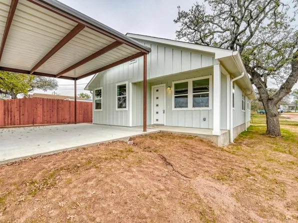 1915 Willow St, Kingsland, TX 78639