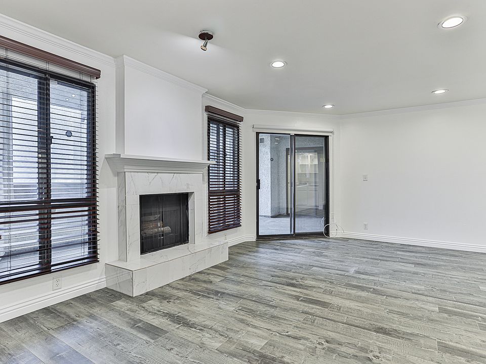 1st image of 222 N Rose St Unit 205
