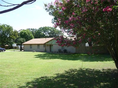 109 Jay Ln, Burleson, TX, 76028