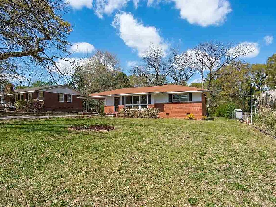 1st image of 152 Revere Cir