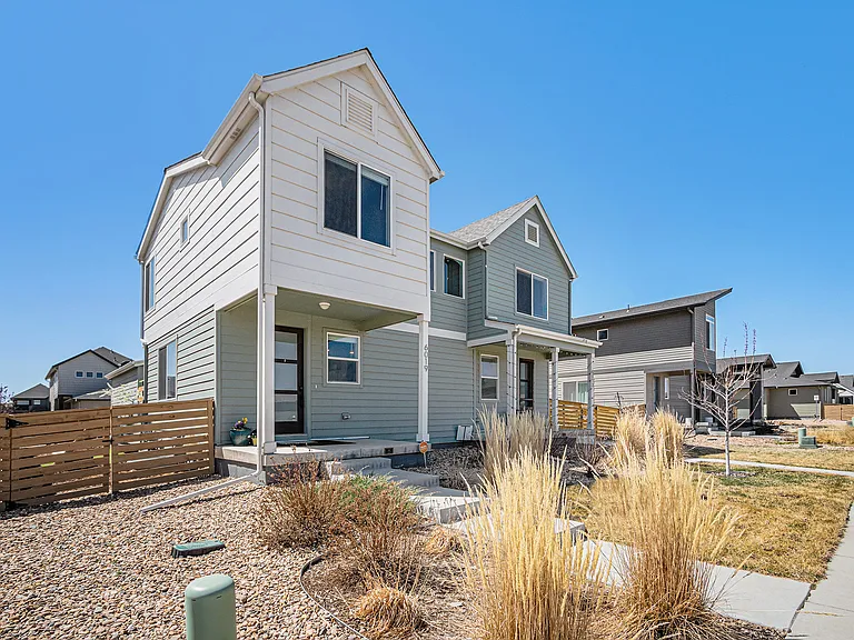 6019 Denys Dr — Photo 3