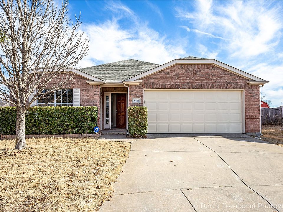 8441 Vicksburg Ln, Fort Worth, TX 76123 Zillow