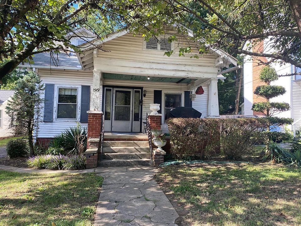 1st image of 1519 NE Claiborne Pl