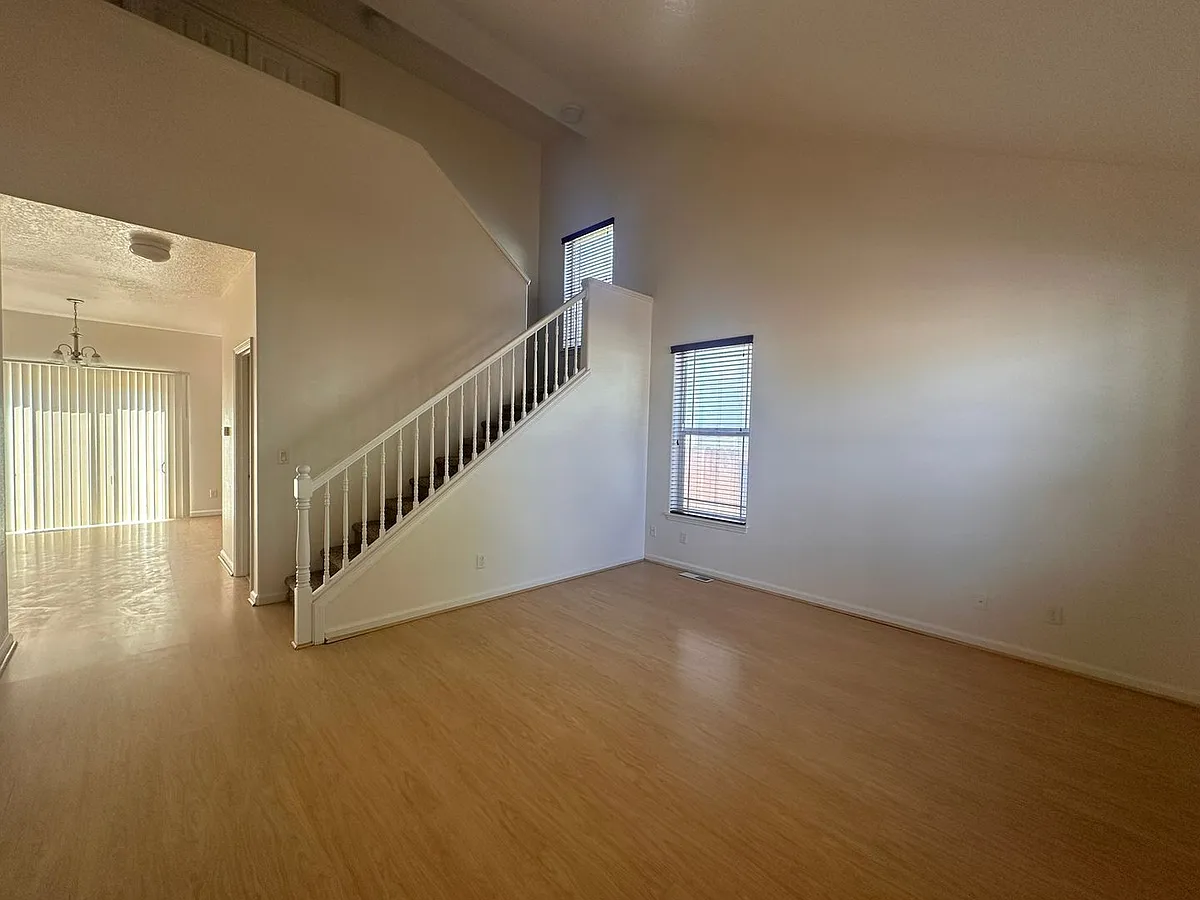 Building Photo - 3870 Aerial Way