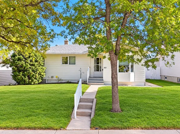 511 Central Avenue S, Swift Current, SK S9H 3G7