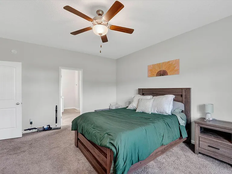 539 Brightleaf Cir — Photo 18