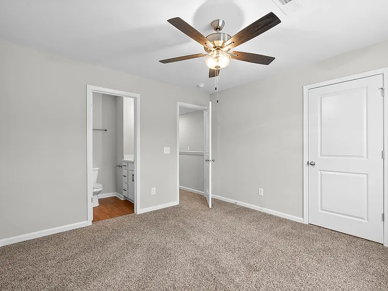905 Center Rd #A — Photo 20