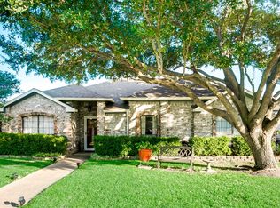 1804 Seminole Trl, Mesquite, TX 75149