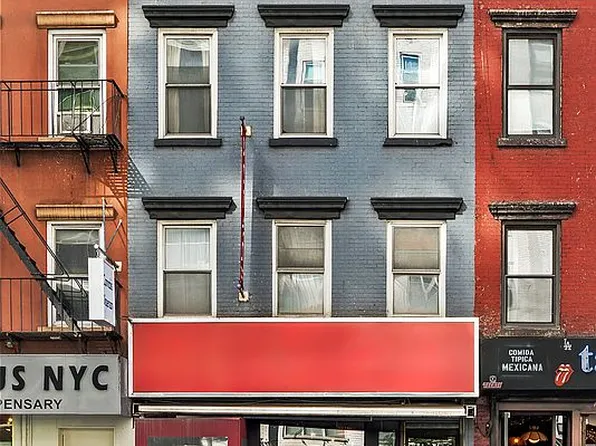 216 3rd Ave, New York, NY 10003