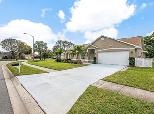 429 Lake Victoria Cir, Melbourne, FL 32940