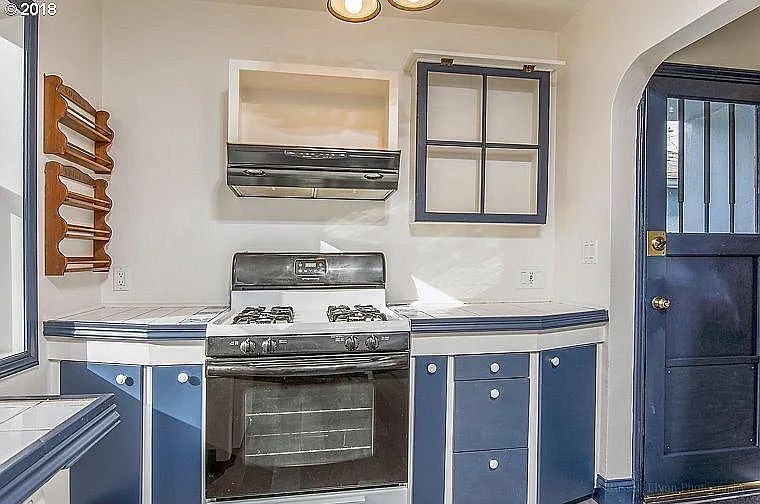 3008 SW Maricara St — Photo 10