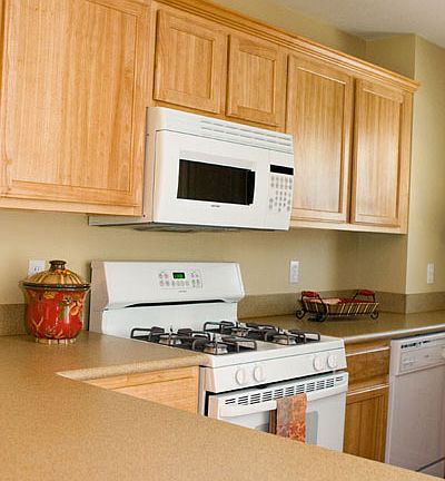 4th image of 1502-60 Simsbury St #1542-1