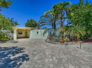 1909 NE 26th Dr, Wilton Manors, FL 33306