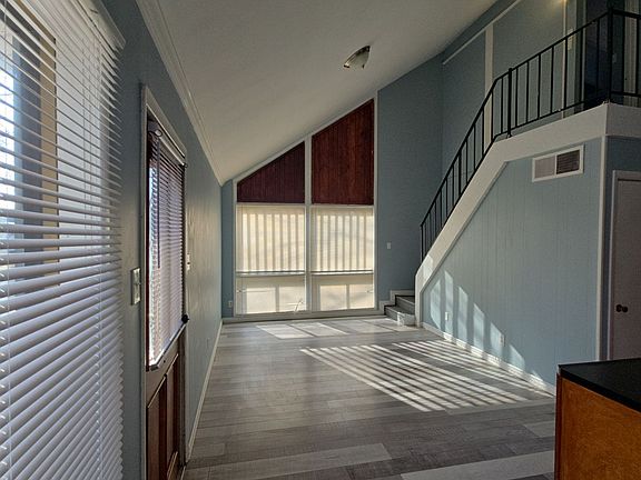 3rd image of 2807 Shadowcreek Dr