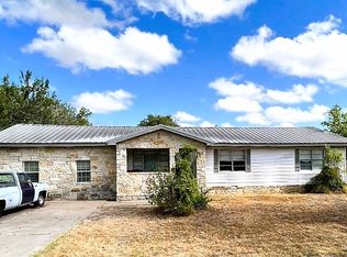 407 Edwards St, Riesel, TX 76682