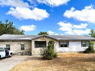 407 Edwards St, Riesel, TX, 76682