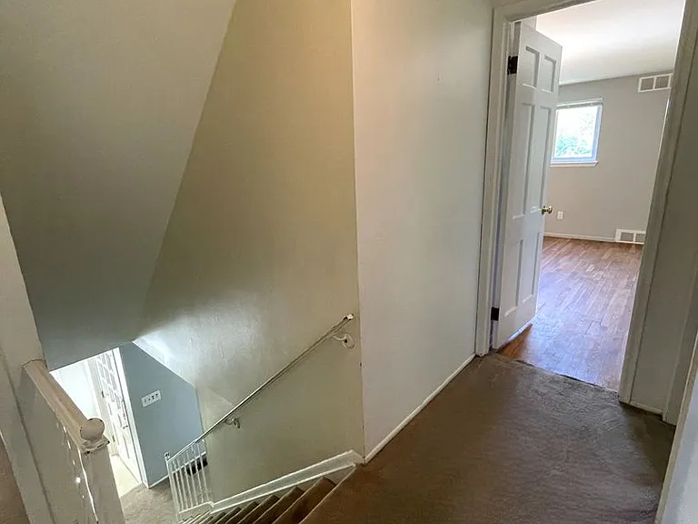 2163 Yorktown Dr — Photo 26
