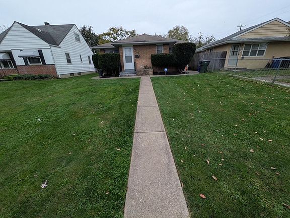 2nd image of 781-783 S Hampton Rd