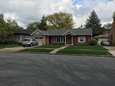 9305 S Lawndale Ave, Evergreen Park, IL, 60805