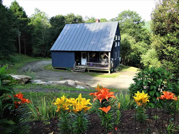 278 Spring Road, Tunbridge, VT 05077