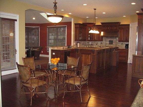 Breakfast Room
