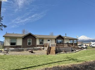 1782 Bz Glenwood Hwy, Glenwood, WA