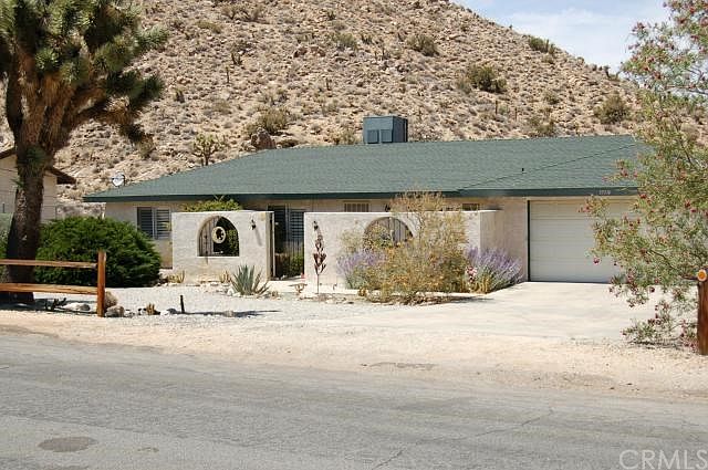 1st image of 55974 Desert Gold Dr