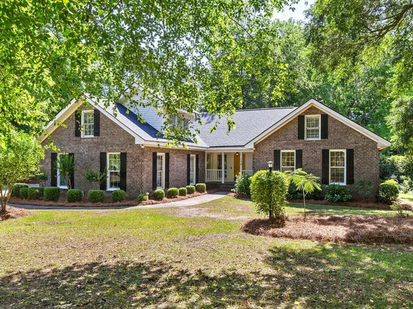 134 Cooper Cir, Santee, SC 29142