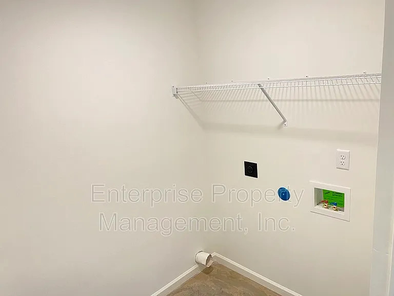 2963 Lake Park Rd — Photo 8