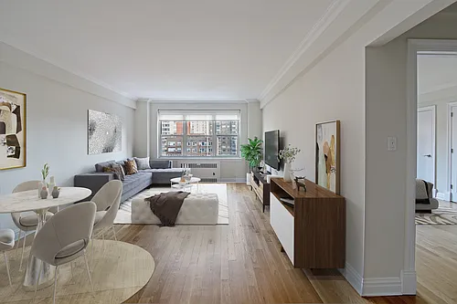 41 Park Ave #10A Photo 1