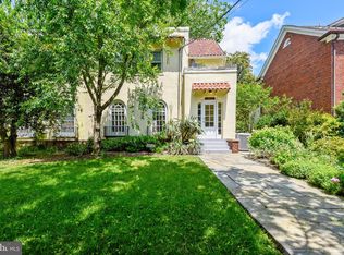 3811 Veazey St NW, Washington, DC 20016
