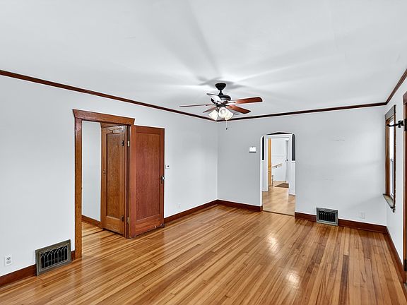 5th image of 8422 E Liberty Ave