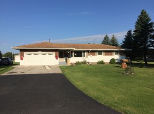 6743 North Rd, Escanaba, MI 49829