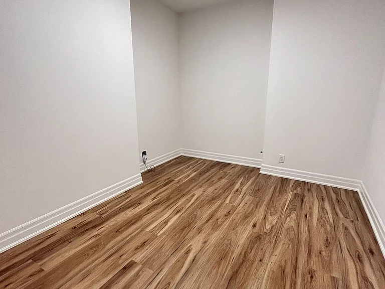 101 Cathedral High St #Penthouse 16 — Photo 13